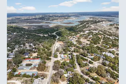 15728 Cranes Mill Road, Canyon Lake, TX 78133 - Photo 4