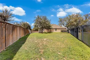 22207 Cape Travis Bnd, Lago Vista, TX 78645 - Photo 40