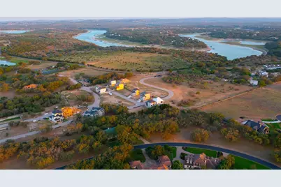 26039 Masters Parkway, Spicewood, TX 78669 - Photo 8