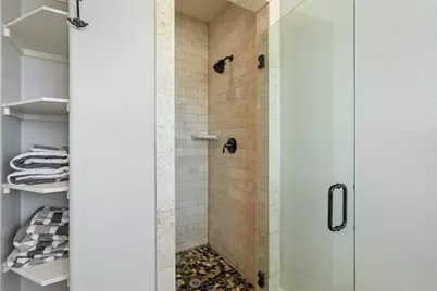 103 Les Lane, Smithville, TX 78957 - Photo 16