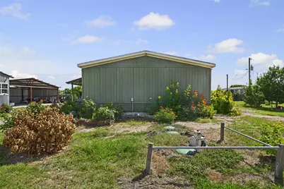 5904 Fm 621, Martindale, TX 78655 - Photo 24