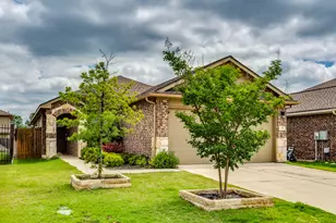 217 Yoakum St, Leander, TX 78641 - Photo 2