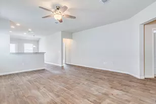 217 Yoakum St, Leander, TX 78641 - Photo 6