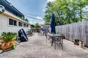 1111 W 10th St, Austin, TX 78703 - Photo 14
