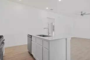 277 Bendecido Loop, Elgin, TX 78621 - Photo 10