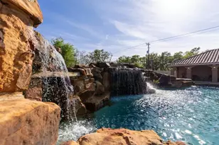 3 Woodland Loop, Round Rock, TX 78664 - Photo 4