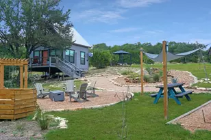 931 Sycamore Creek Dr, Dripping Springs, TX 78620 - Photo 1