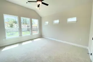 9605 Gladsome Path, Manor, TX 78653 - Photo 12