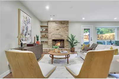 2504 Deerfoot Trail, Austin, TX 78704 - Photo 4