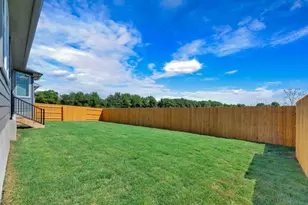 116 Divisadero Dr, Hutto, TX 78634 - Photo 34