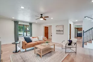 56 Woodcreek Dr, Wimberley, TX 78676 - Photo 4