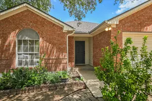 17913 Madden Dr, Pflugerville, TX 78660 - Photo 2