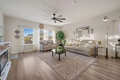 1646 Homestead Farms Drive, Round Rock, TX 78665 - Photo 10