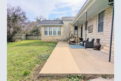 515 E 8th Street, Georgetown, TX 78626 - Photo 14