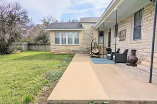 515 E 8th St, Georgetown, TX 78626 - Photo 14