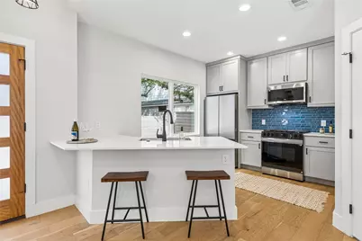 909 Philco Drive #2, Austin, TX 78745 - Photo 4