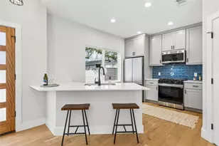 909 Philco Dr, Austin, TX 78745 - Photo 4