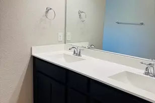 1304 Bear Peak Ln, Pflugerville, TX 78660 - Photo 8