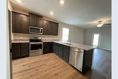 508 Republic Drive, Liberty Hill, TX 78642 - Photo 4
