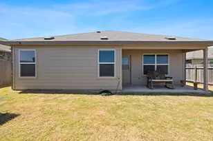 237 Escondido Cir, San Marcos, TX 78666 - Photo 28