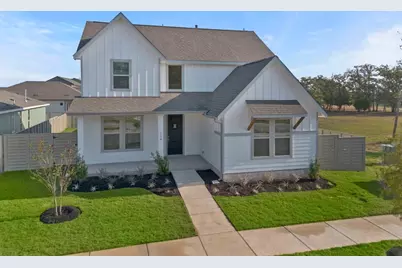 130 Adelton Boulevard, Bastrop, TX 78602 - Photo 2