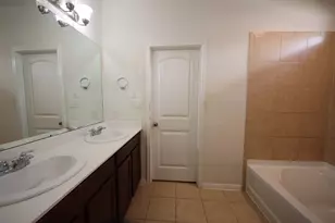 2929 Harvester Ln, Round Rock, TX 78664 - Photo 6