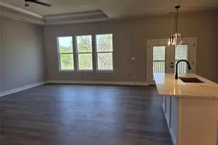 137 Waimanalo Ln, Bastrop, TX 78602 - Photo 6