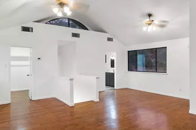 13816 Lake View Drive, Austin, TX 78732 - Photo 26