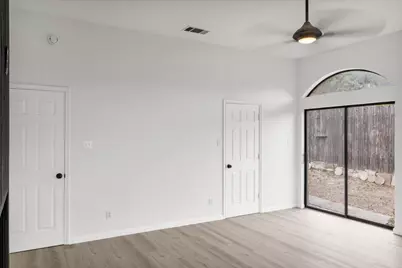 13816 Lake View Drive, Austin, TX 78732 - Photo 14