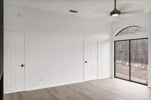 13816 Lakeview Dr, Austin, TX 78732 - Photo 14