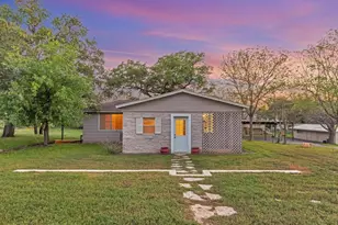 24801 Lakeview Dr, Spicewood, TX 78669 - Photo 2