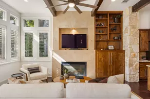 2002 Kinney Ave, Austin, TX 78704 - Photo 6