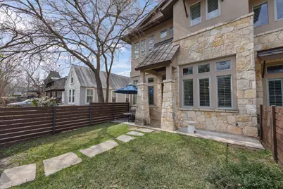 2002 Kinney Avenue #A, Austin, TX 78704 - Photo 2