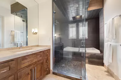 2002 Kinney Avenue #A, Austin, TX 78704 - Photo 16