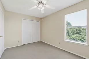 3009 Whisper Oaks Ln, Georgetown, TX 78628 - Photo 20