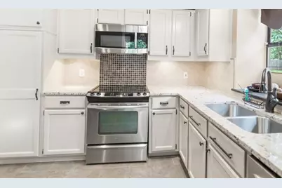 10819 Crown Colony Drive #40, Austin, TX 78747 - Photo 2