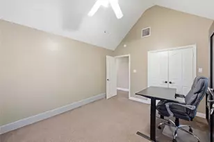 209 Park Pl Dr, Georgetown, TX 78628 - Photo 22