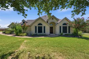 209 Park Pl Dr, Georgetown, TX 78628 - Photo 2
