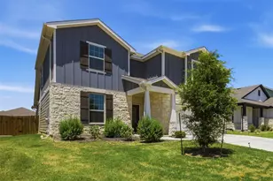 136 Purple Sandpiper Ln, Leander, TX 78641 - Photo 2