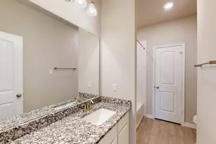 1009 Sydney Blvd, Thorndale, TX 76577 - Photo 26