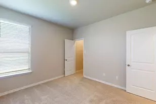 1009 Sydney Blvd, Thorndale, TX 76577 - Photo 20