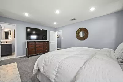 303 Pin Oak Drive, Georgetown, TX 78628 - Photo 20