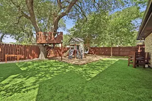 303 Pin Oak Dr, Georgetown, TX 78628 - Photo 30