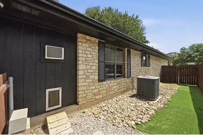303 Pin Oak Drive, Georgetown, TX 78628 - Photo 36