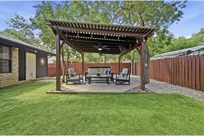 303 Pin Oak Drive, Georgetown, TX 78628 - Photo 32