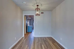 2007 Browning Dr, Austin, TX 78752 - Photo 10