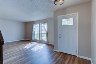 2007 Browning Dr, Austin, TX 78752 - Photo 8