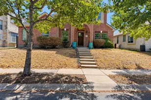 311 Sycamore St, Georgetown, TX 78633 - Photo 2