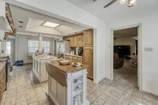 102 Lei Ct, Bastrop, TX 78602 - Photo 12