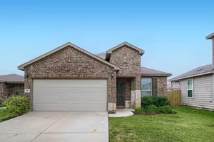 616 Sonterra Blvd, Jarrell, TX 76537 - Photo 2